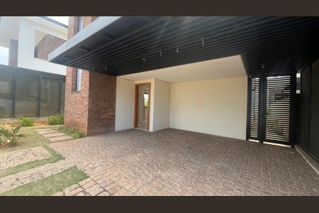 Casa de condomínio à venda com 210m², 3 quartos e 4 vagas Casa de condomínio à venda com 210m², 3 quartos e 4 vagasÁrea comum