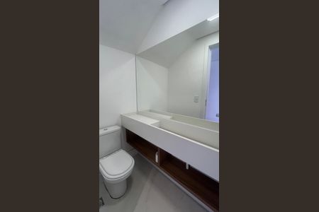 Casa de condomínio à venda com 210m², 3 quartos e 4 vagas Casa de condomínio à venda com 210m², 3 quartos e 4 vagasLavabo