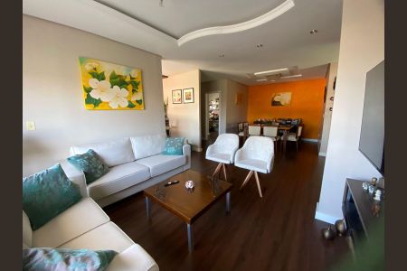 Sala de casa à venda com 3 quartos, 350m² em Santa Teresa, São Leopoldo