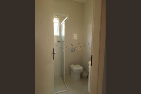 Casa à venda com 350m², 3 quartos e 4 vagasBanheiro 1