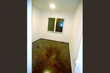 Apartamento para alugar com 103m², 3 quartos e 3 vagas Apartamento para alugar com 103m², 3 quartos e 3 vagasQuarto