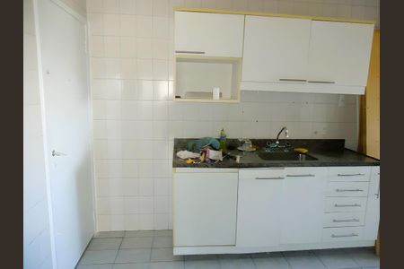 Apartamento para alugar com 103m², 3 quartos e 3 vagas Apartamento para alugar com 103m², 3 quartos e 3 vagasCozinha