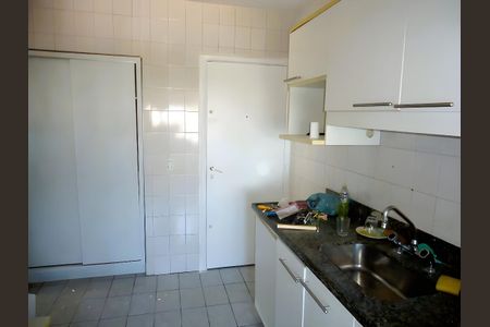 Apartamento para alugar com 103m², 3 quartos e 3 vagas Apartamento para alugar com 103m², 3 quartos e 3 vagasCozinha