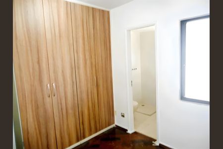 Apartamento para alugar com 103m², 3 quartos e 3 vagas Apartamento para alugar com 103m², 3 quartos e 3 vagasQuarto