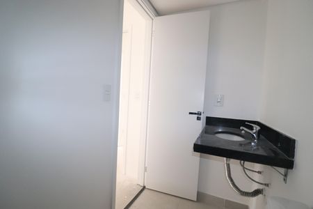 Apartamento à venda com 64m², 3 quartos e 2 vagasBanheiro da Suíte