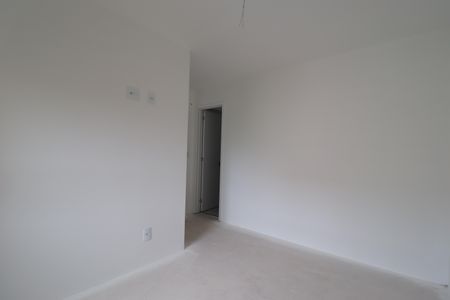 Apartamento à venda com 64m², 3 quartos e 2 vagasSuíte 