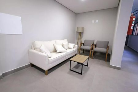 Apartamento à venda com 64m², 3 quartos e 2 vagas Apartamento à venda com 64m², 3 quartos e 2 vagasHall de Entrada