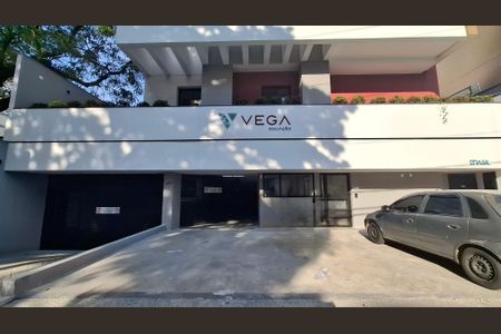Apartamento à venda com 64m², 3 quartos e 2 vagas Apartamento à venda com 64m², 3 quartos e 2 vagasFachada