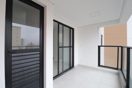 Apartamento à venda com 64m², 3 quartos e 2 vagasVaranda