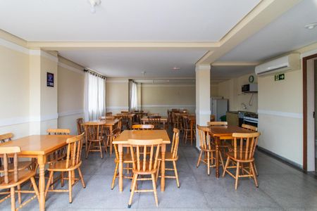 Apartamento à venda com 66m², 2 quartos e 1 vaga Apartamento à venda com 66m², 2 quartos e 1 vagaÁrea comum - Salão de festas