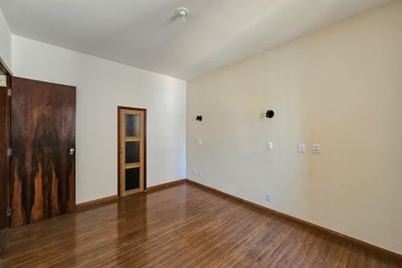 Apartamento à venda com 89m², 2 quartos e 1 vagaQuarto 2