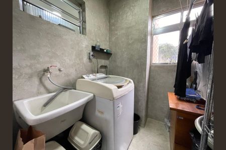 Apartamento à venda com 64m², 3 quartos e 2 vagasÁrea de Serviço