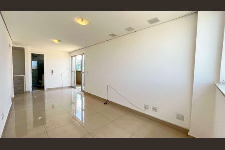 Apartamento à venda com 160m², 3 quartos e 4 vagasFoto 03