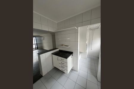 Apartamento para alugar com 181m², 2 quartos e 1 vagaCozinha
