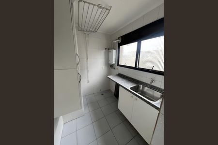 Apartamento para alugar com 181m², 2 quartos e 1 vagaÁrea de Serviço