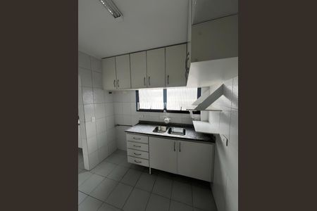 Apartamento para alugar com 181m², 2 quartos e 1 vagaCozinha