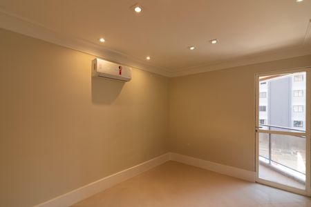 Apartamento à venda com 147m², 4 quartos e 2 vagas Apartamento à venda com 147m², 4 quartos e 2 vagasQuarto 1