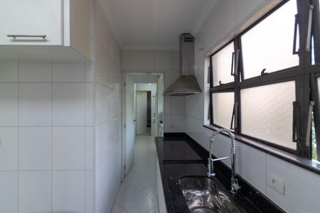 Apartamento à venda com 147m², 4 quartos e 2 vagas Apartamento à venda com 147m², 4 quartos e 2 vagasCozinha
