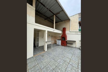 Casa de condomínio à venda com 240m², 2 quartos e 1 vagaFoto 03