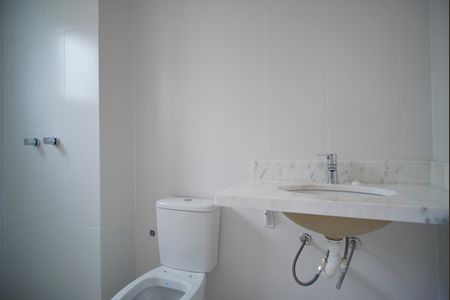 Apartamento à venda com 86m², 2 quartos e 2 vagasBanheiro da Suíte 2