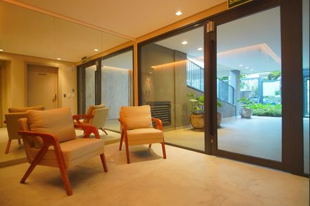 Apartamento à venda com 96m², 2 quartos e 2 vagasHall de Entrada