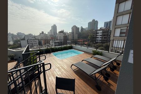 Apartamento à venda com 96m², 2 quartos e 2 vagasÁrea Comum - Piscina