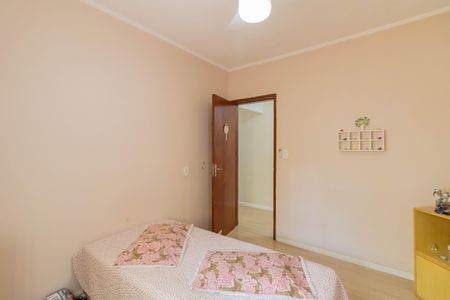 Casa à venda com 209m², 3 quartos e 2 vagasQuarto 2