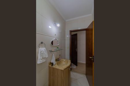 Casa à venda com 209m², 3 quartos e 2 vagasBanheiro