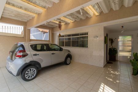Casa à venda com 209m², 3 quartos e 2 vagasGaragem
