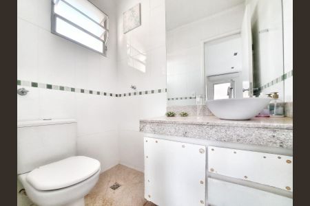 Apartamento à venda com 210m², 4 quartos e 2 vagasLavabo