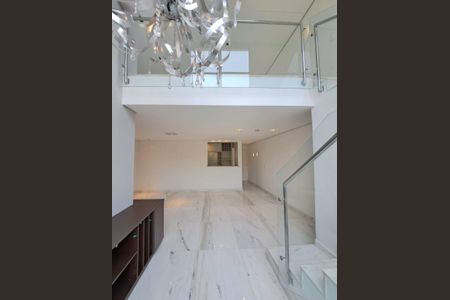 Apartamento para alugar com 210m², 4 quartos e 2 vagas Apartamento para alugar com 210m², 4 quartos e 2 vagasSala/cozinha