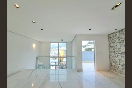 Apartamento para alugar com 210m², 4 quartos e 2 vagas Apartamento para alugar com 210m², 4 quartos e 2 vagasCobertura
