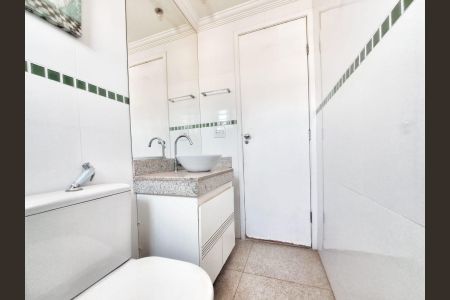 Apartamento à venda com 210m², 4 quartos e 2 vagasBanheiro