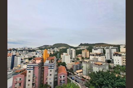 Apartamento para alugar com 210m², 4 quartos e 2 vagas Apartamento para alugar com 210m², 4 quartos e 2 vagasVista da Cobertura