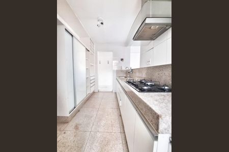 Apartamento à venda com 210m², 4 quartos e 2 vagasCozinha