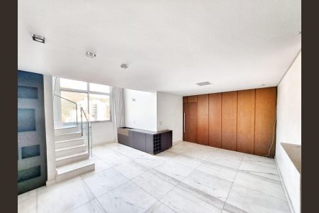 Apartamento à venda com 210m², 4 quartos e 2 vagasSala