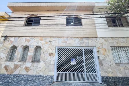 Casa à venda com 150m², 3 quartos e 1 vagaFachada + plaquinha