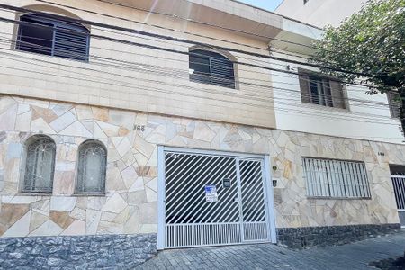Casa à venda com 150m², 3 quartos e 1 vagaFachada + plaquinha