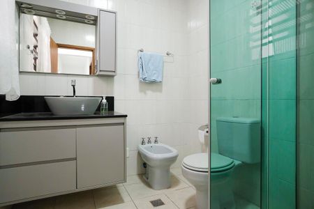 Casa à venda com 150m², 3 quartos e 1 vagaBanheiro