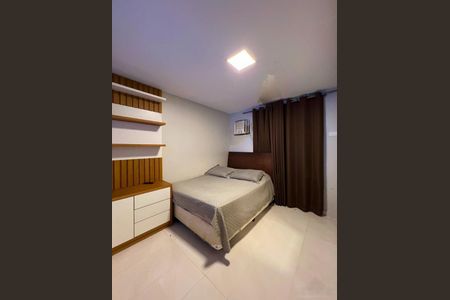 Foto 15 de apartamento à venda com 2 quartos, 50m² em Recreio dos Bandeirantes, Rio de Janeiro