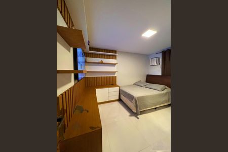Foto 14 de apartamento à venda com 2 quartos, 50m² em Recreio dos Bandeirantes, Rio de Janeiro