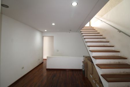 Casa à venda com 512m², 5 quartos e 3 vagasPorão