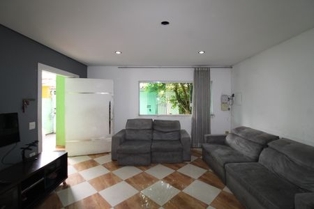 Casa à venda com 512m², 5 quartos e 3 vagasSala