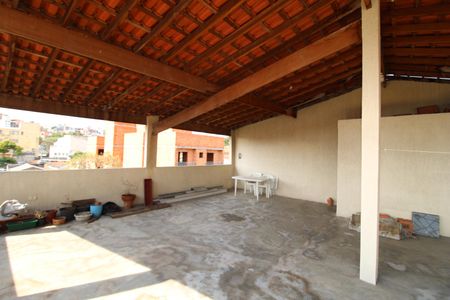 Casa à venda com 512m², 5 quartos e 3 vagasSacada
