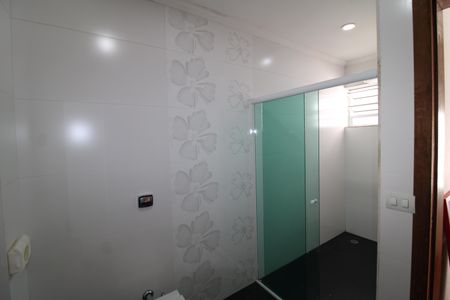 Casa à venda com 512m², 5 quartos e 3 vagasBanheiro 1