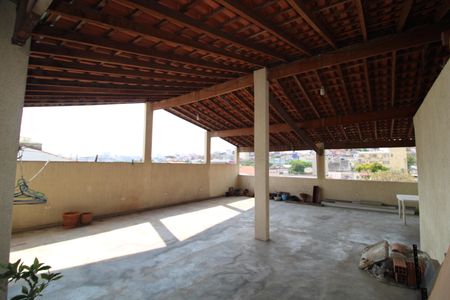 Casa à venda com 512m², 5 quartos e 3 vagasSacada
