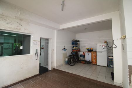 Casa à venda com 512m², 5 quartos e 3 vagasÁrea de Serviço