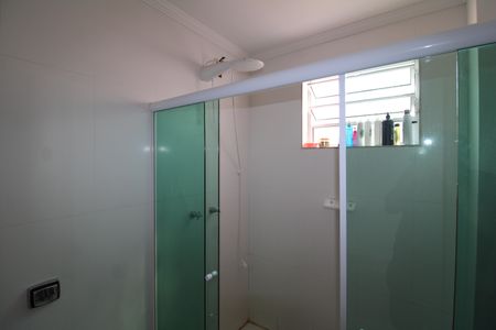 Casa à venda com 512m², 5 quartos e 3 vagasBanheiro 2