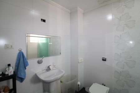 Casa à venda com 512m², 5 quartos e 3 vagasBanheiro 1