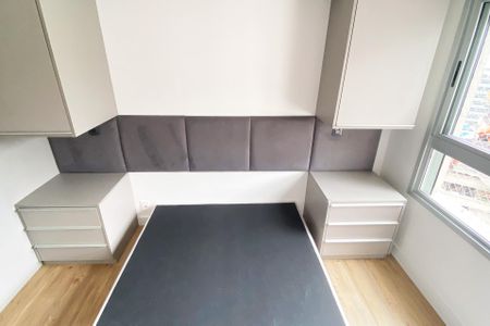 Apartamento para alugar com 69m², 2 quartos e 1 vagaSuíte